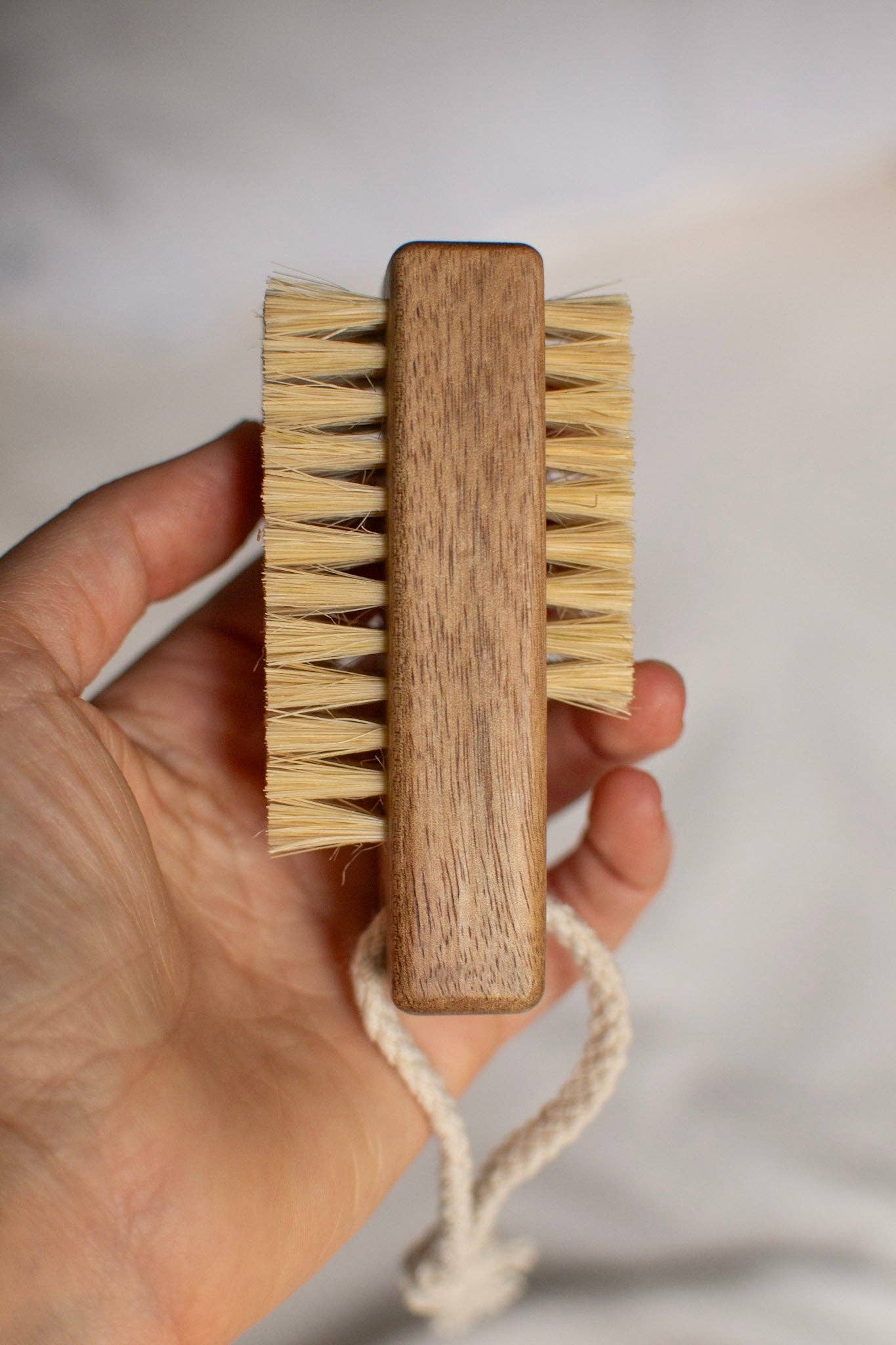 Nail Brush - Acacia Wood