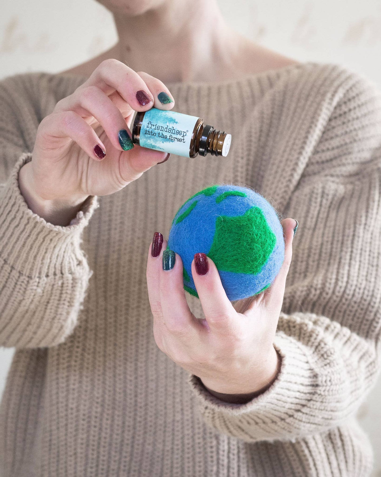 Mama Earth Eco Wool Dryer Balls: PACKAGE FREE