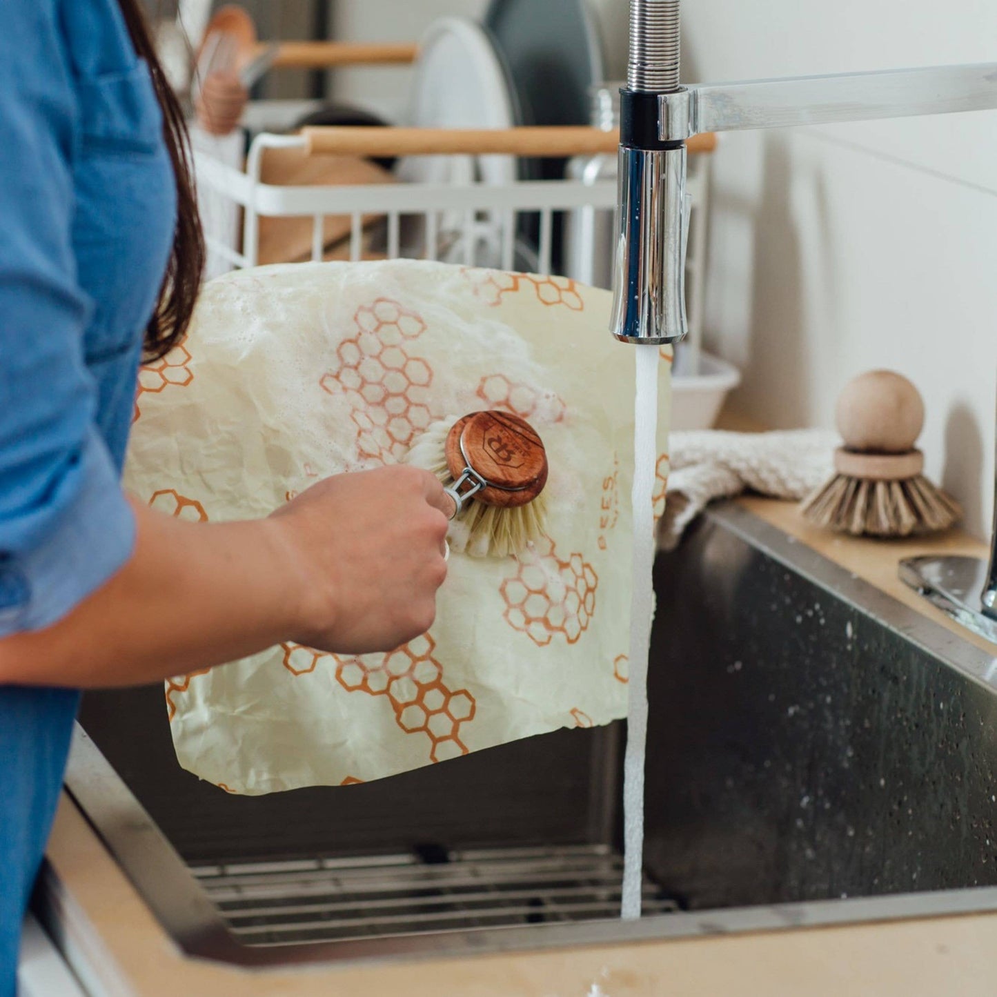 Bees Wrap Large Reusable Beeswax Wrap - Honeycomb Print