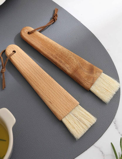 Pastry Wood Brush: Natural color